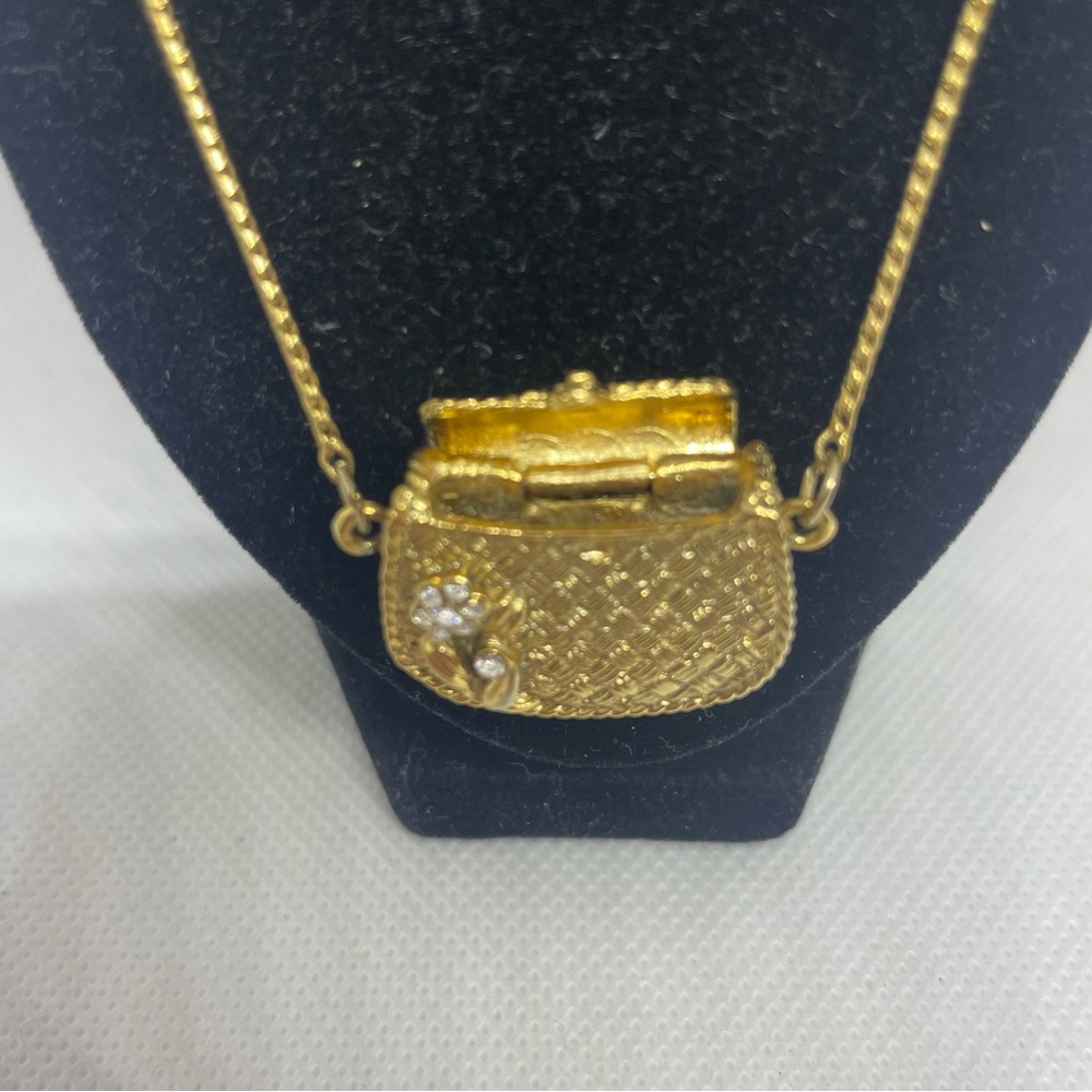 1928 Goldweave and Rhinestone Flower Purse Pendant Charm Necklace - Picture 5 of 9